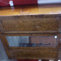 VICTORIAN BURR WALNUT COMPACTUM