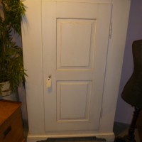 PAINTED PINE SINGLE DOOR CUPBOARD