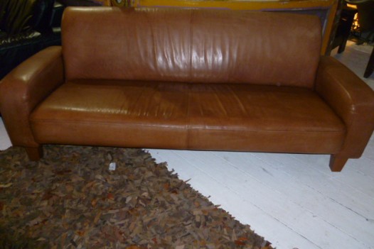 VINTAGE 1970S /80S LEATHER THREE SEATER SOFA (LIGHT TAN )