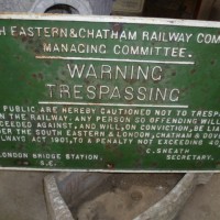 VINTAGE CAST IRON EASTERN & CHATHAM RAILWAY ” NO TRESPASSING  SIGN “