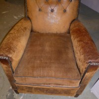 VINTAGE 1920S FRENCH LEATHER CLUB CHAIR