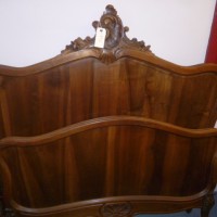 ANTIQUE FRENCH LOUIS XV STYLE WALNUT 4FT 6″ BED
