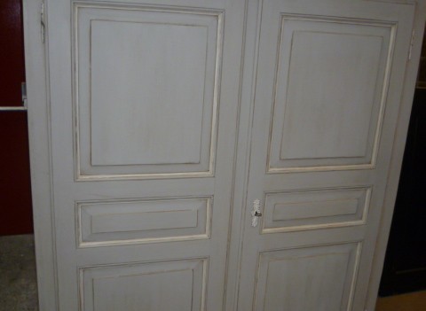 ANTIQUE PAINTED PINE FRENCH  WARDROBE