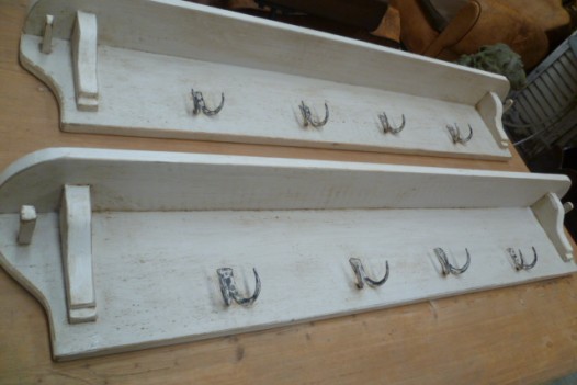 SINGLE TIER COAT HOOKS