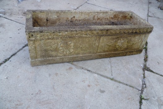 COTSWOLD STUDIO PLANTER