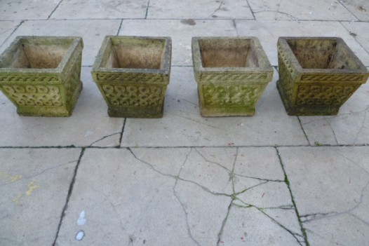 SET OF FOUR COTSWOLD STUDIO PLANTERS