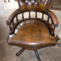 DEEP BUTTONED LEATHER SWIVEL DESK CHAIR