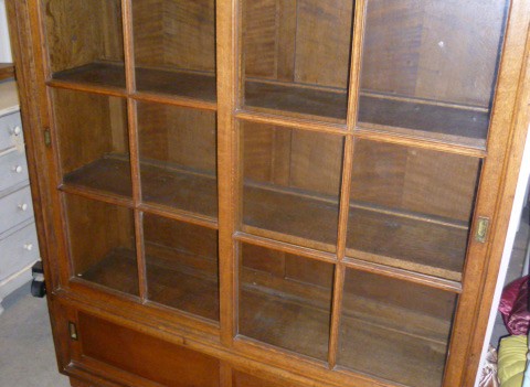 ANTIQUE OAK SHOP GLASS FRONTED SHOP DISPLAY CABINET