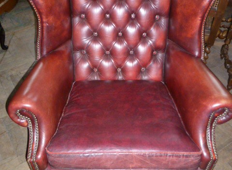 DEEP BUTTONED LEATHER WING ARMCHAIR