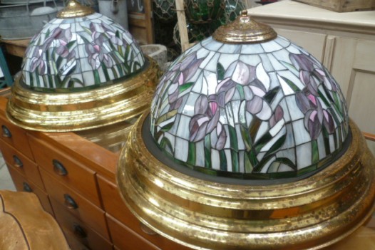 PAIR OF DECORATIVE TIFFANY STYLE LEADED LIGHT CEILING LIGHTS