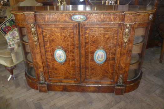 GOOD QUALITY ANTIQUE BURR WALNUT CREDENZA WITH HAND PAINTED SEVRES PLAQUES
