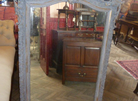 DECORATIVE FRENCH LOUIS XV STYLE MIRROR