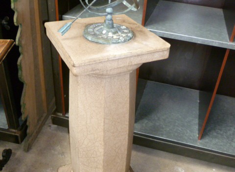 DECORATIVE ARTS & CRAFTS SUN DIAL