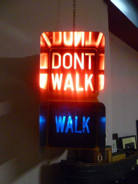 ORIGINAL VINTAGE AMERICAN TRAFFIC LIGHTS REFURBISHED & PATT TESTED TWO AVAILABLE !