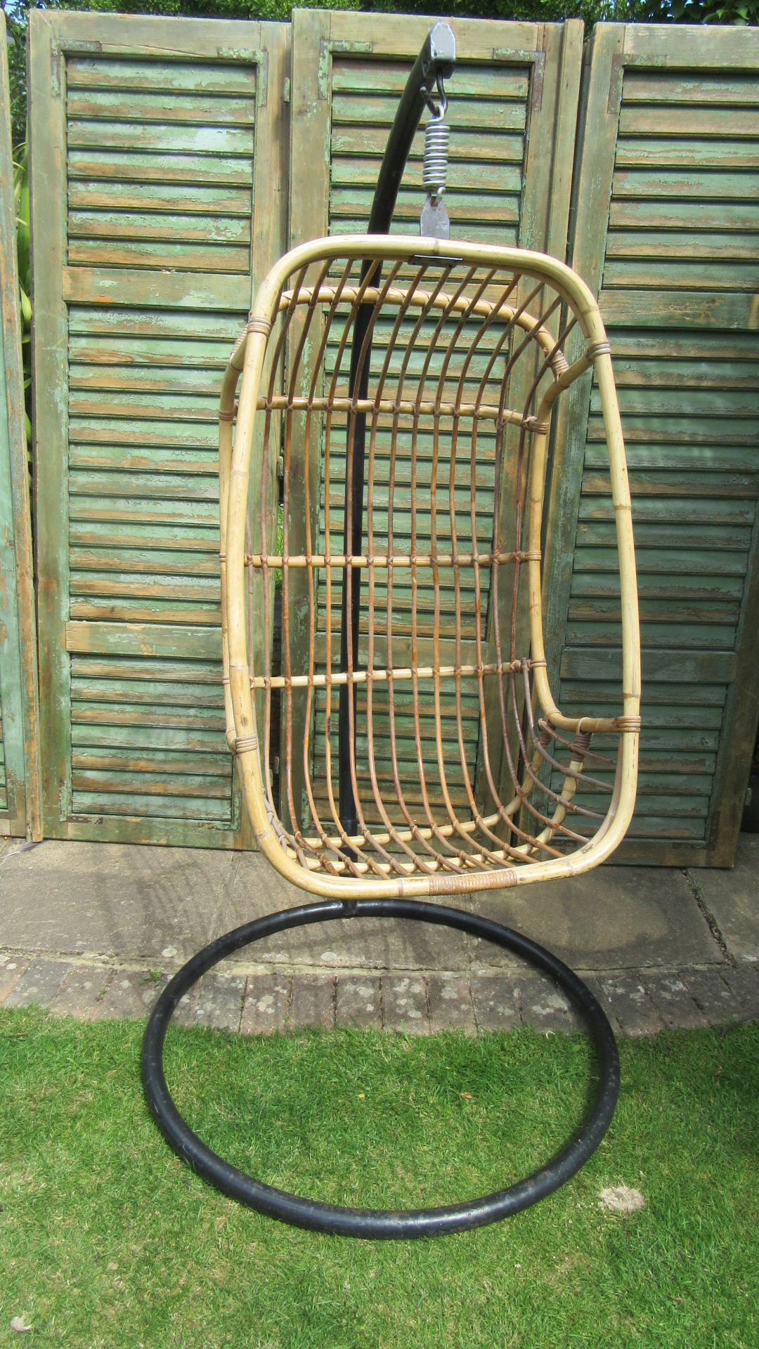 VINTAGE 1970S BAMBOO HANGING CHAIR