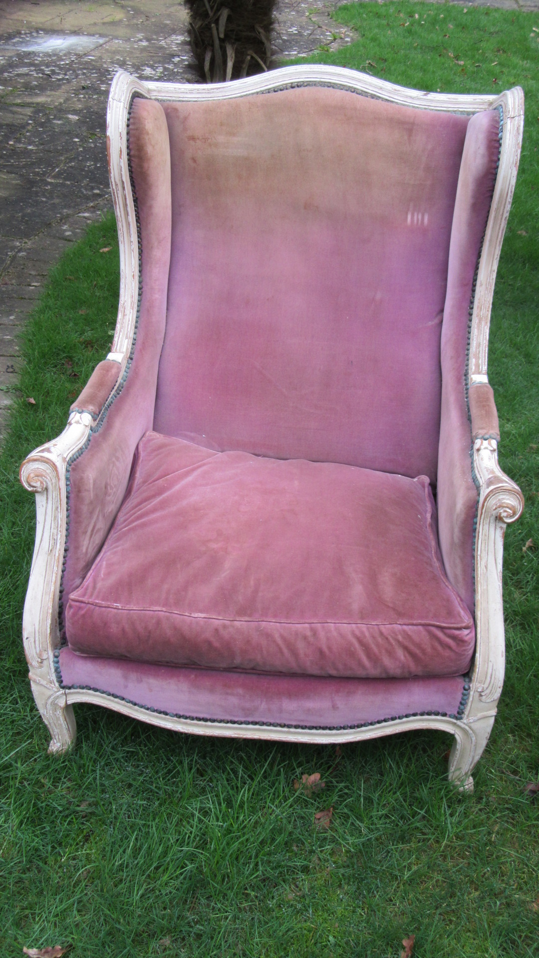 ANTIQUE FRENCH ARMCHAIR IN THE ORIGINAL PAINT