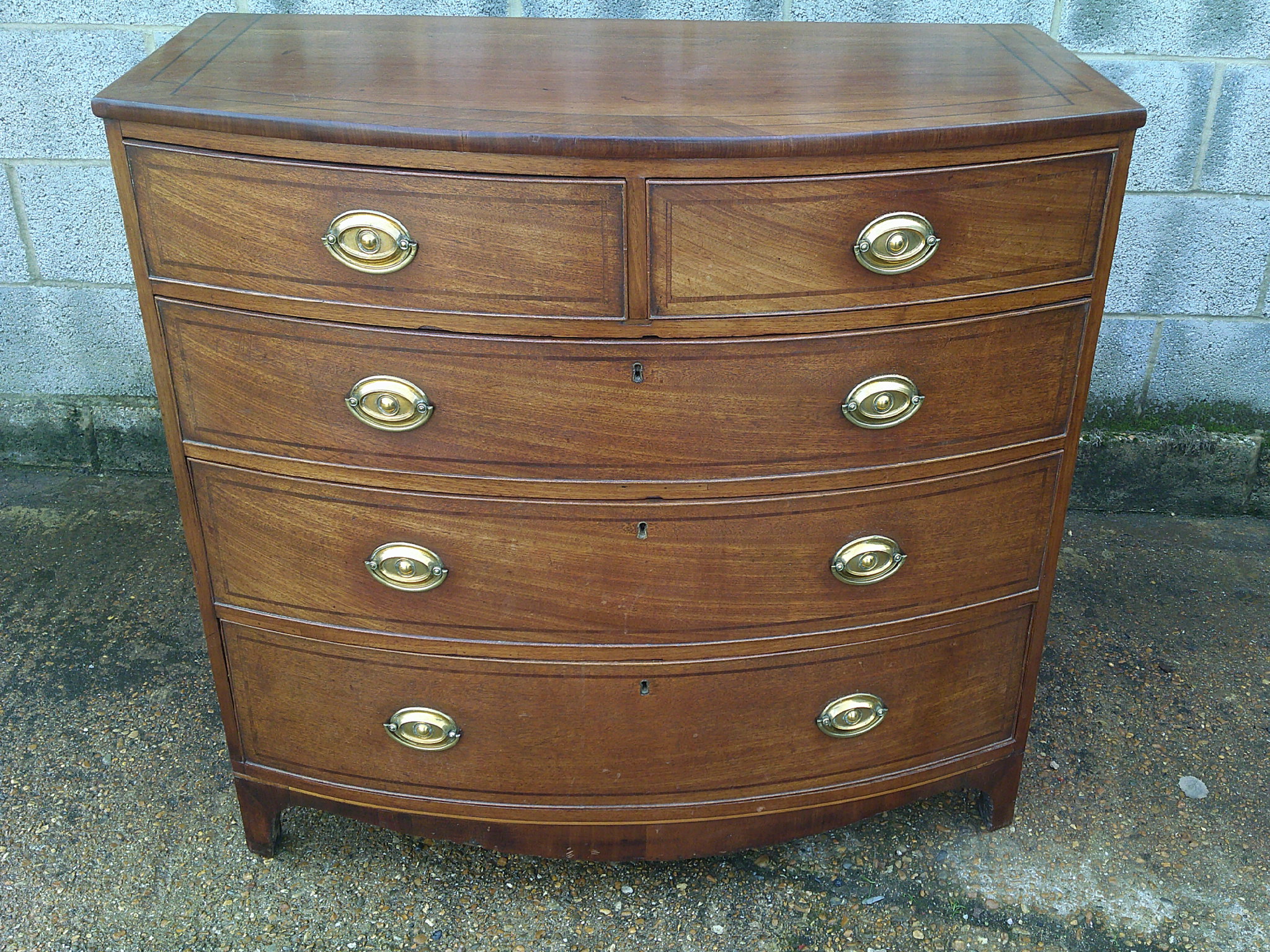 ANTIQUE REGENCY CROSSBOUND BOWFRONT CHEST OF DRAWERS