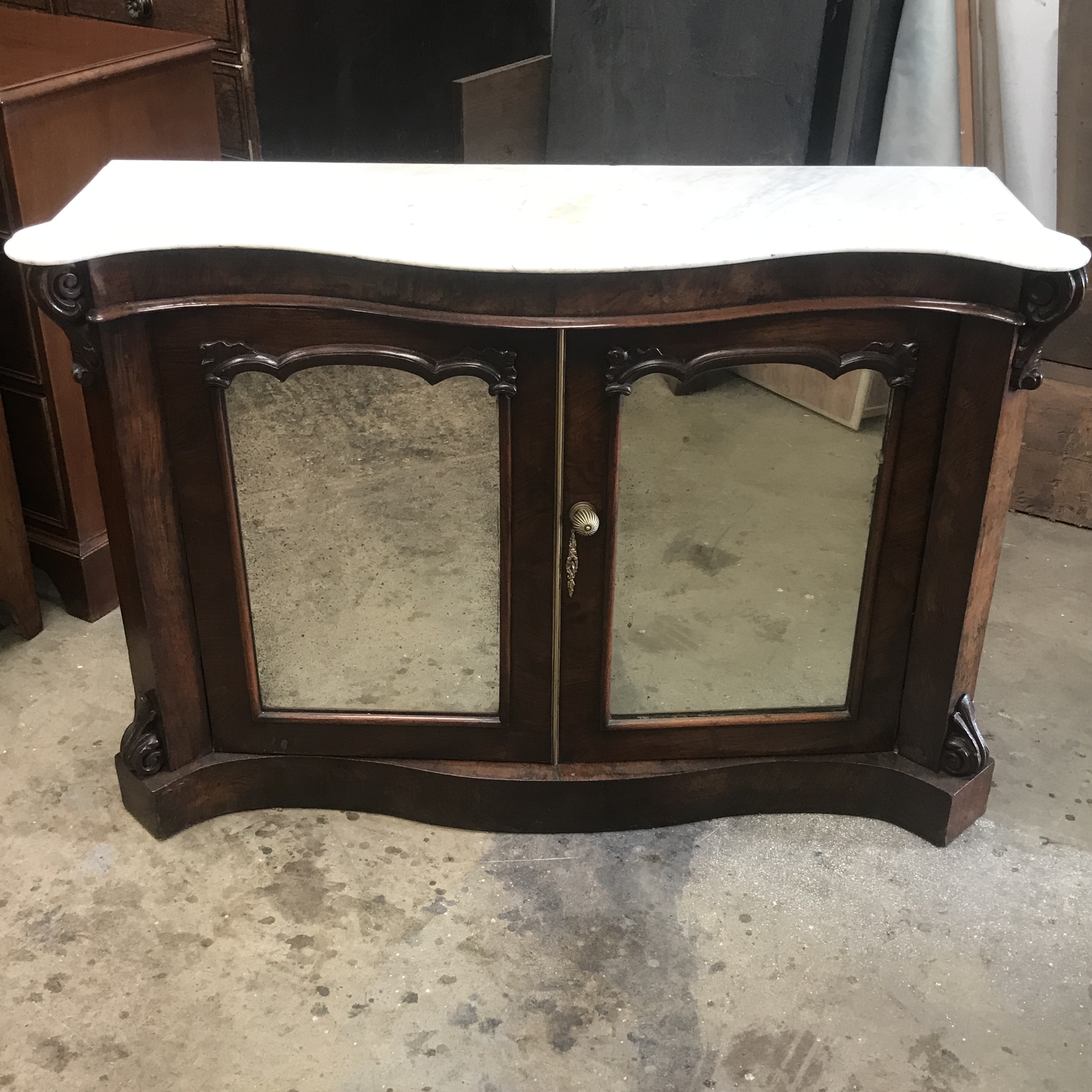 ANTIQUE VICTORIAN WALNUT VICTORIAN CREDENZA